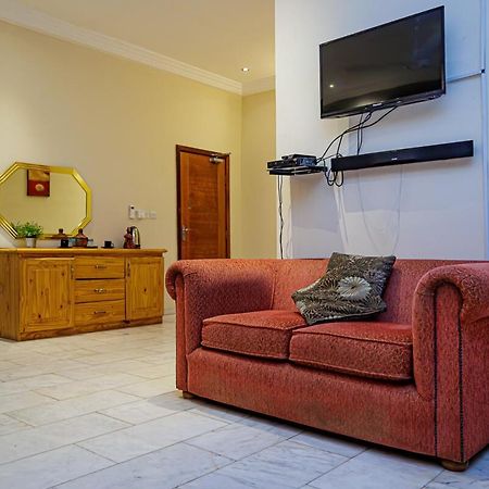 Ocean Villa Heights Brufut ภายนอก รูปภาพ