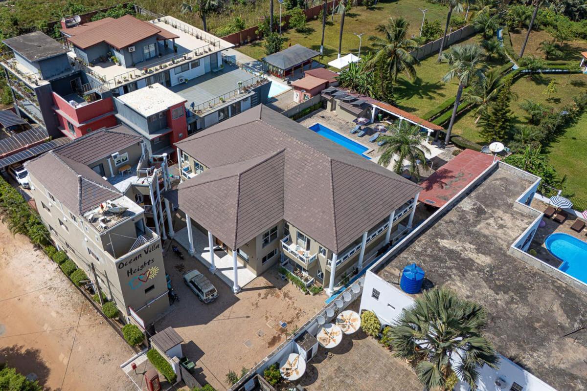 Ocean Villa Heights Brufut ภายนอก รูปภาพ