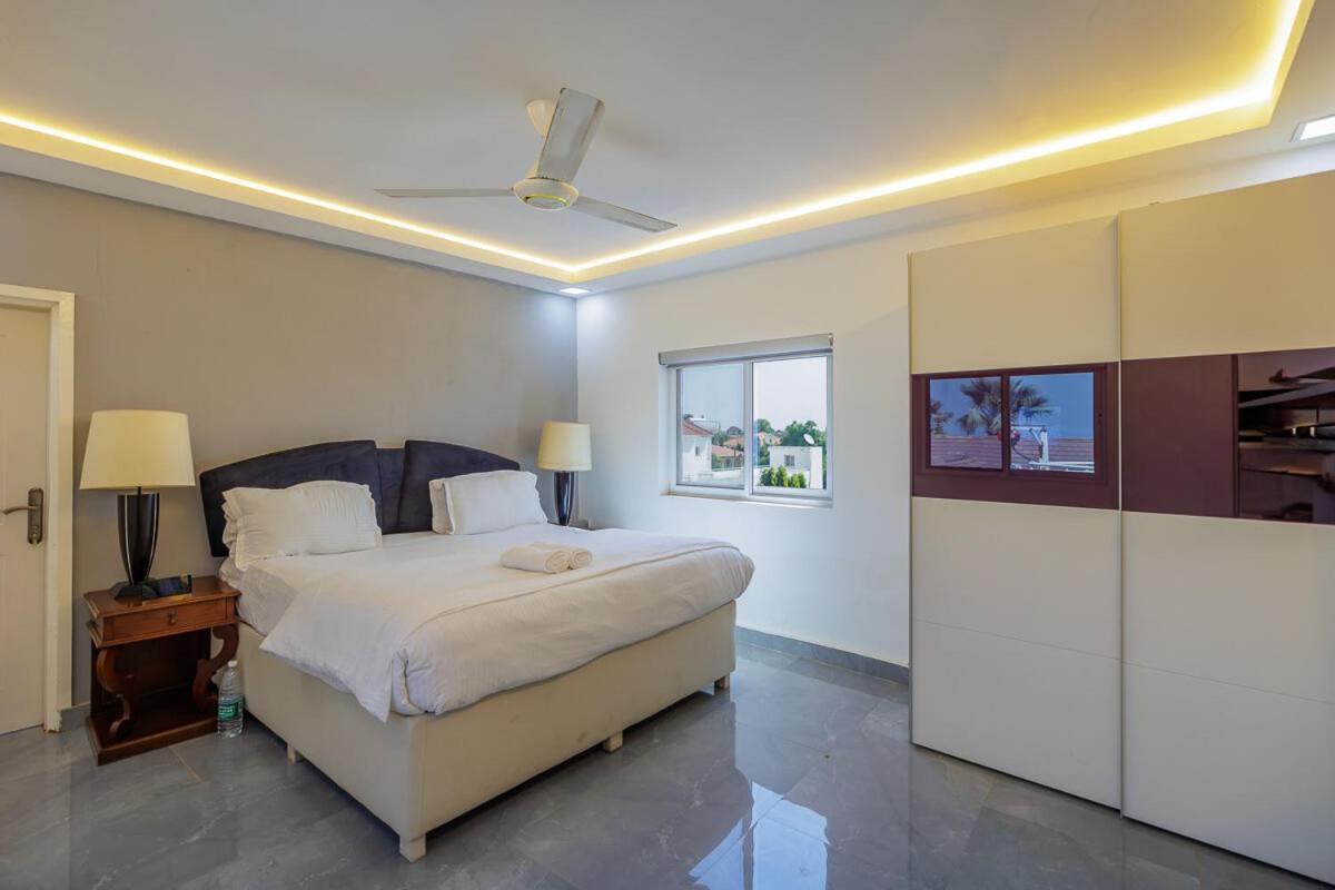 Ocean Villa Heights Brufut ภายนอก รูปภาพ