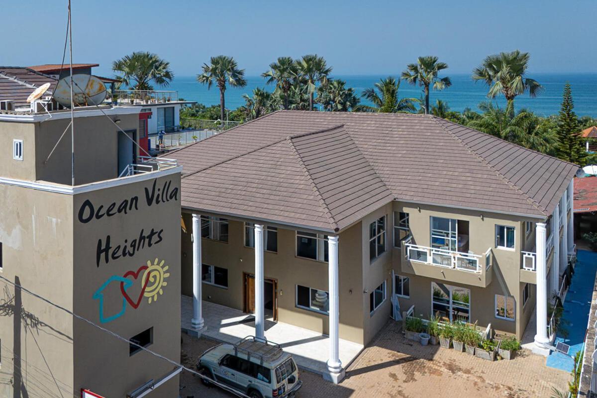 Ocean Villa Heights Brufut ภายนอก รูปภาพ