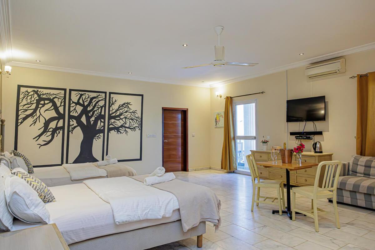 Ocean Villa Heights Brufut ภายนอก รูปภาพ